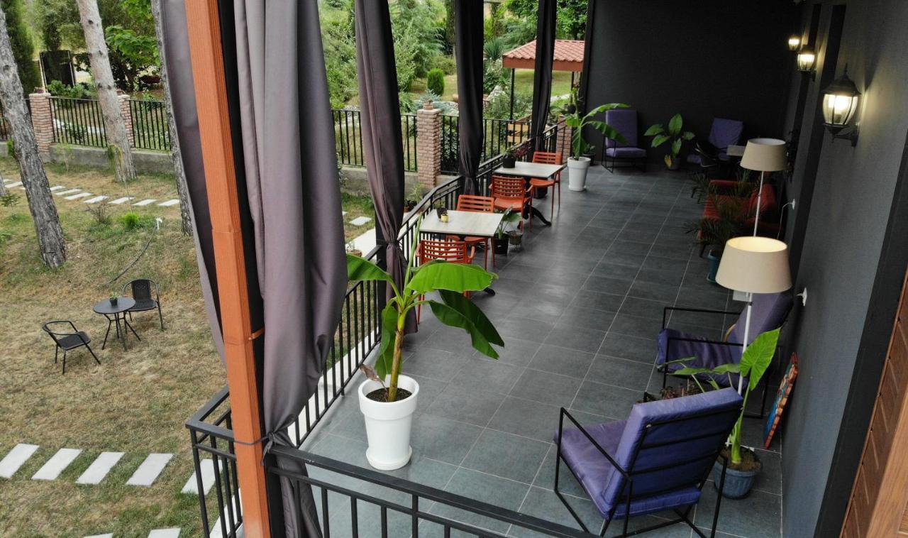 Hotel Უცხო-Utskho Телави Экстерьер фото